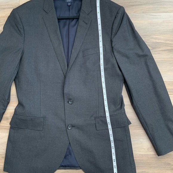 J. Crew Ludlow Slim-fit suit jacket in Italian worsted wool - Picture 7 of 11